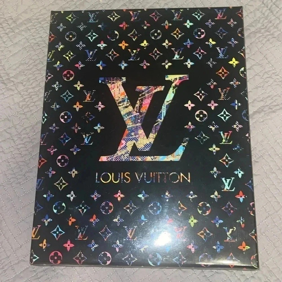 LV rainbow canvas - Picture 3 of 5